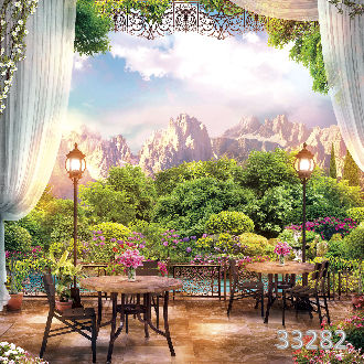 Терраса с видом на горы